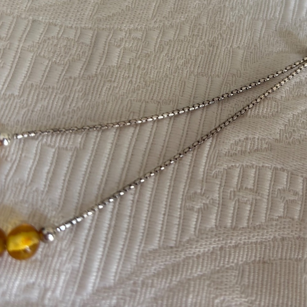 Elegant Silver and Amber Beaded Bracelet - Picture 4 of 4